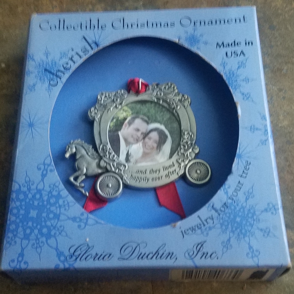 Gloria Duchin  "Cherish " Collectible Photo Frame Collectible Christmas Ornament